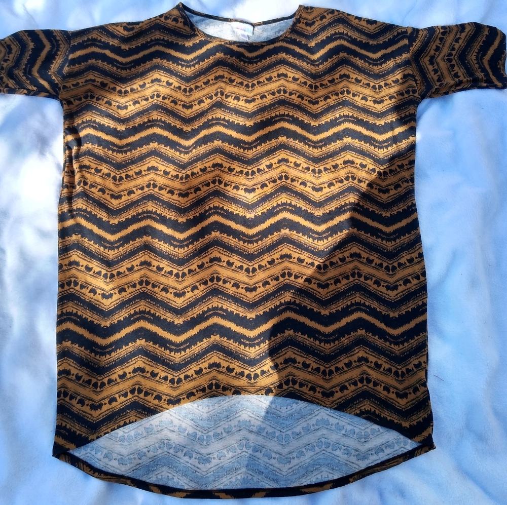 LuLaRoe M Irma